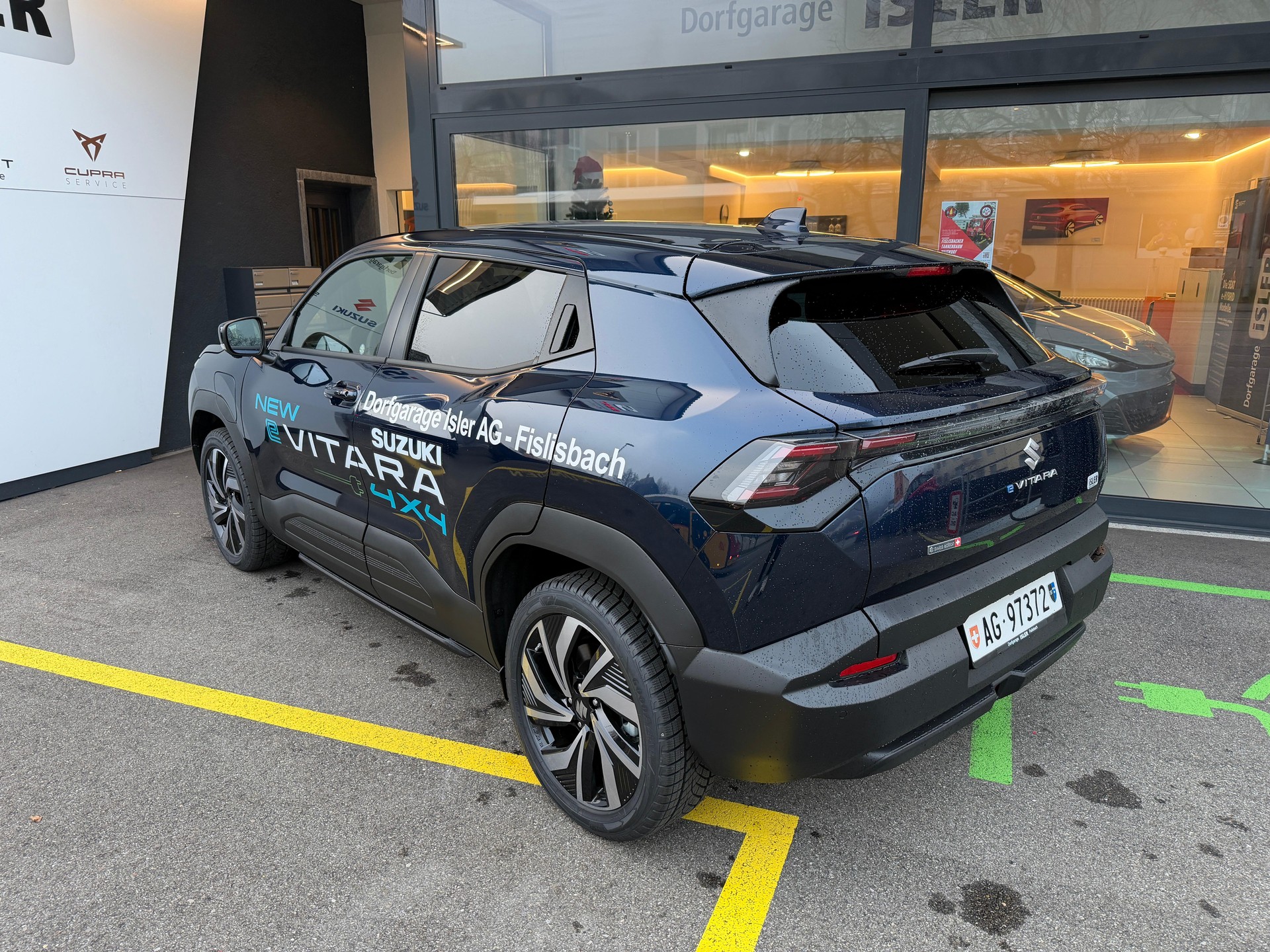 SUZUKI e Vitara Compact Top 4x4 - 4