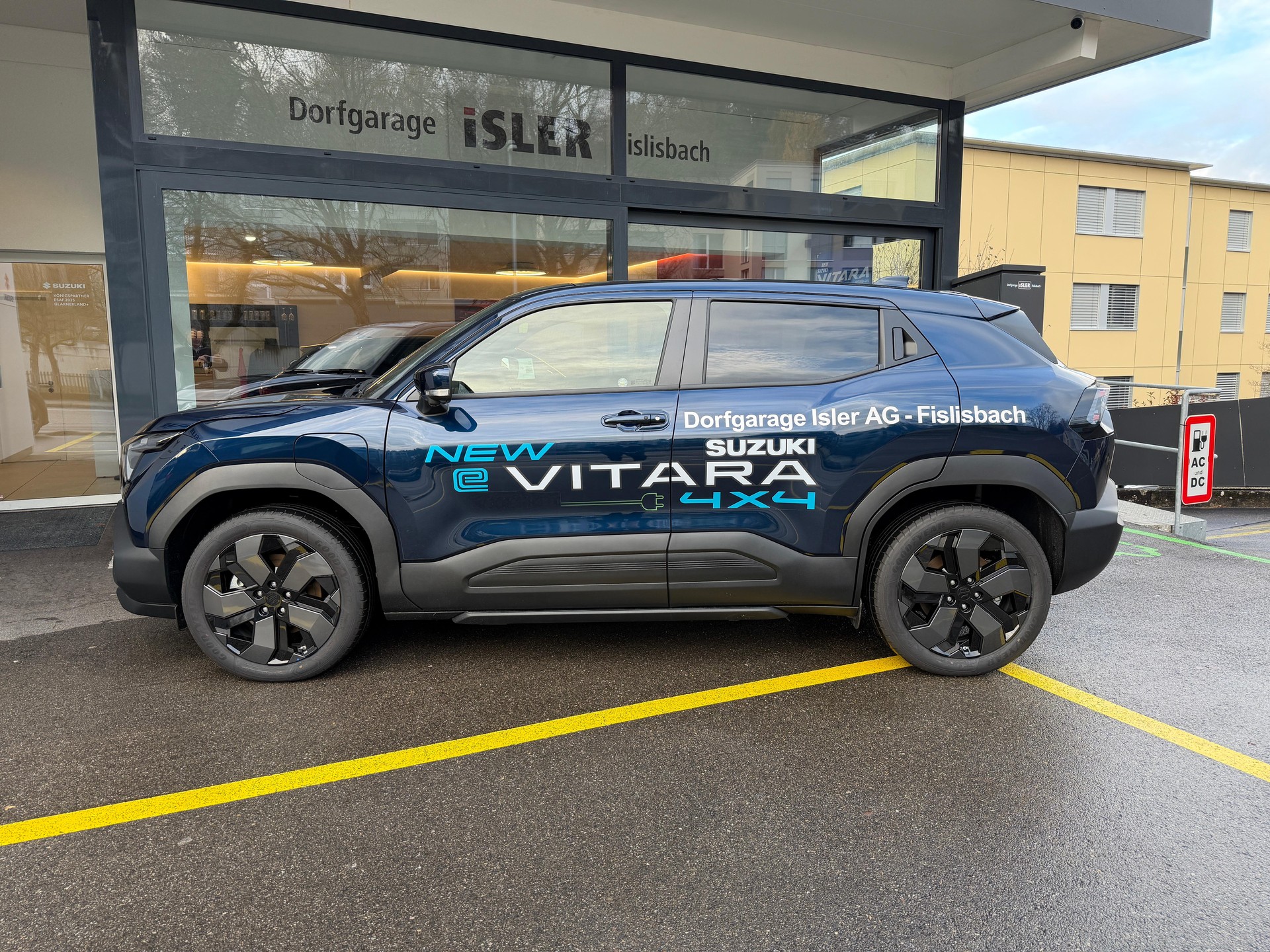 SUZUKI e Vitara Compact Top 4x4 - 5