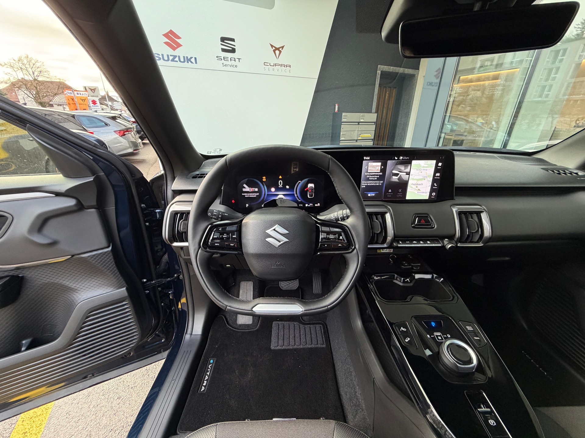 SUZUKI e Vitara Compact Top 4x4 - 12