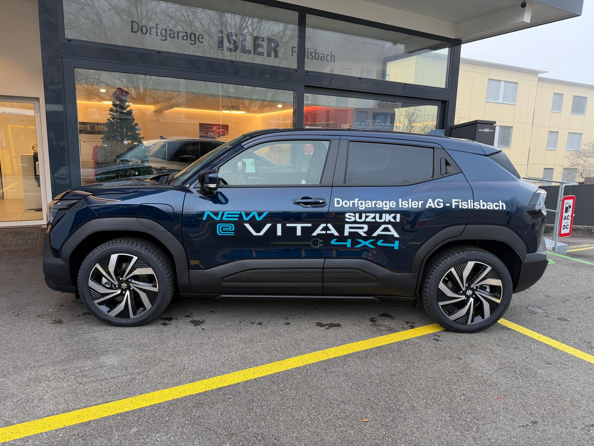 SUZUKI e Vitara Compact Top 4x4 - 5