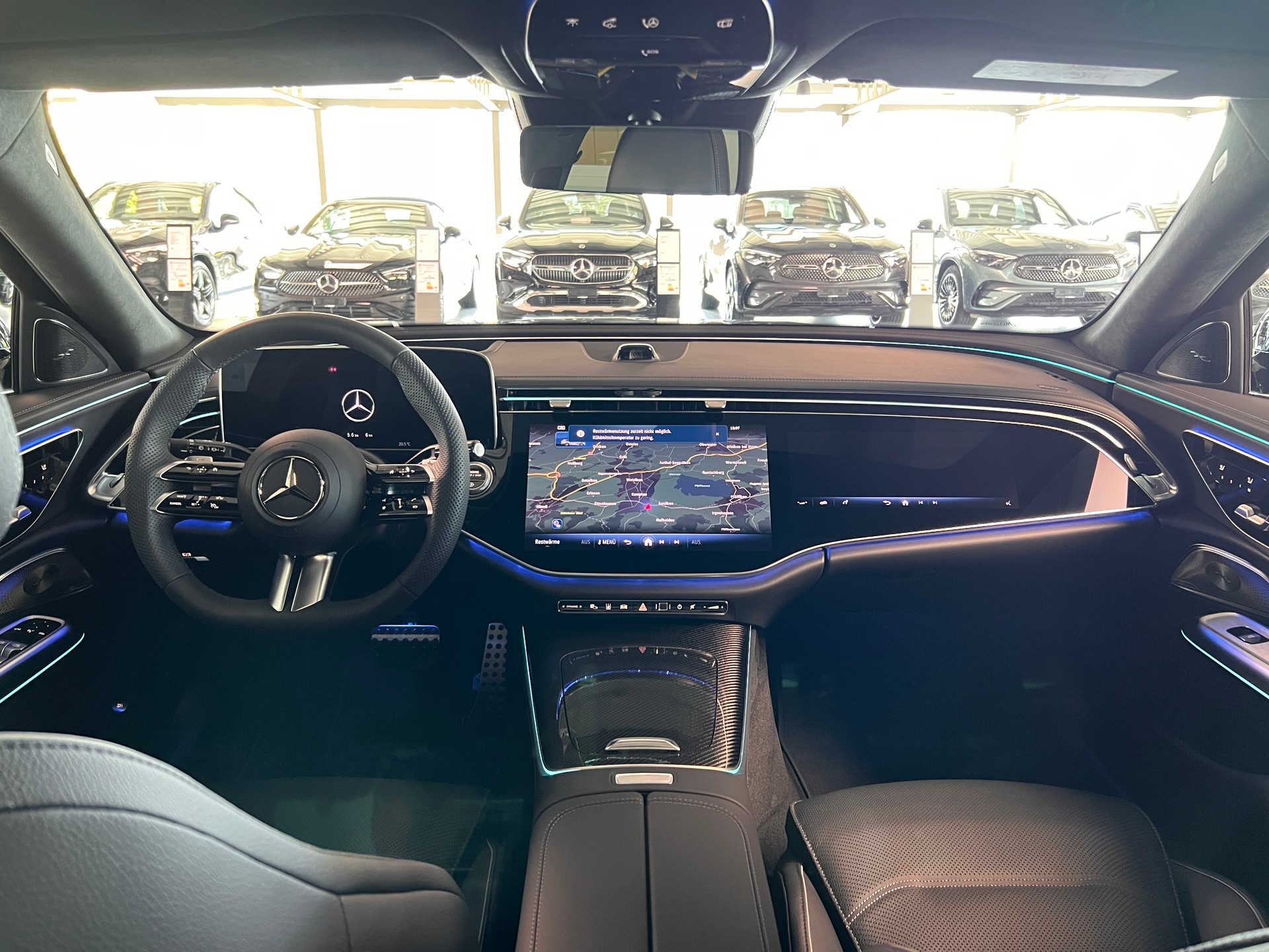 MERCEDES-BENZ E 450 T 9G-Tronic 4Matic - 12