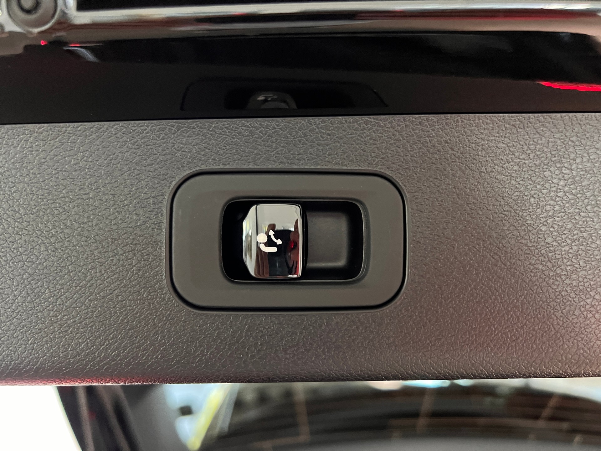 MERCEDES-BENZ E 450 T 9G-Tronic 4Matic - 8