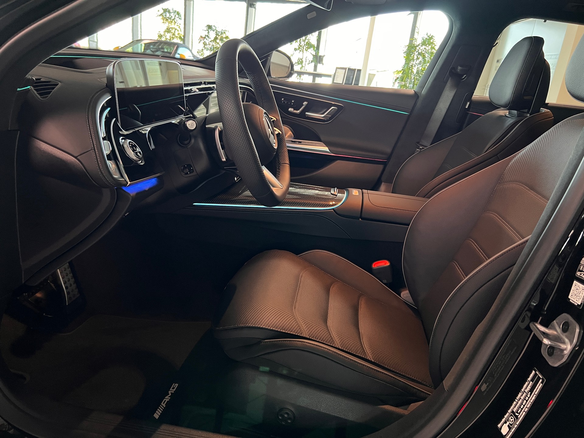 MERCEDES-BENZ E 450 T 9G-Tronic 4Matic - 10