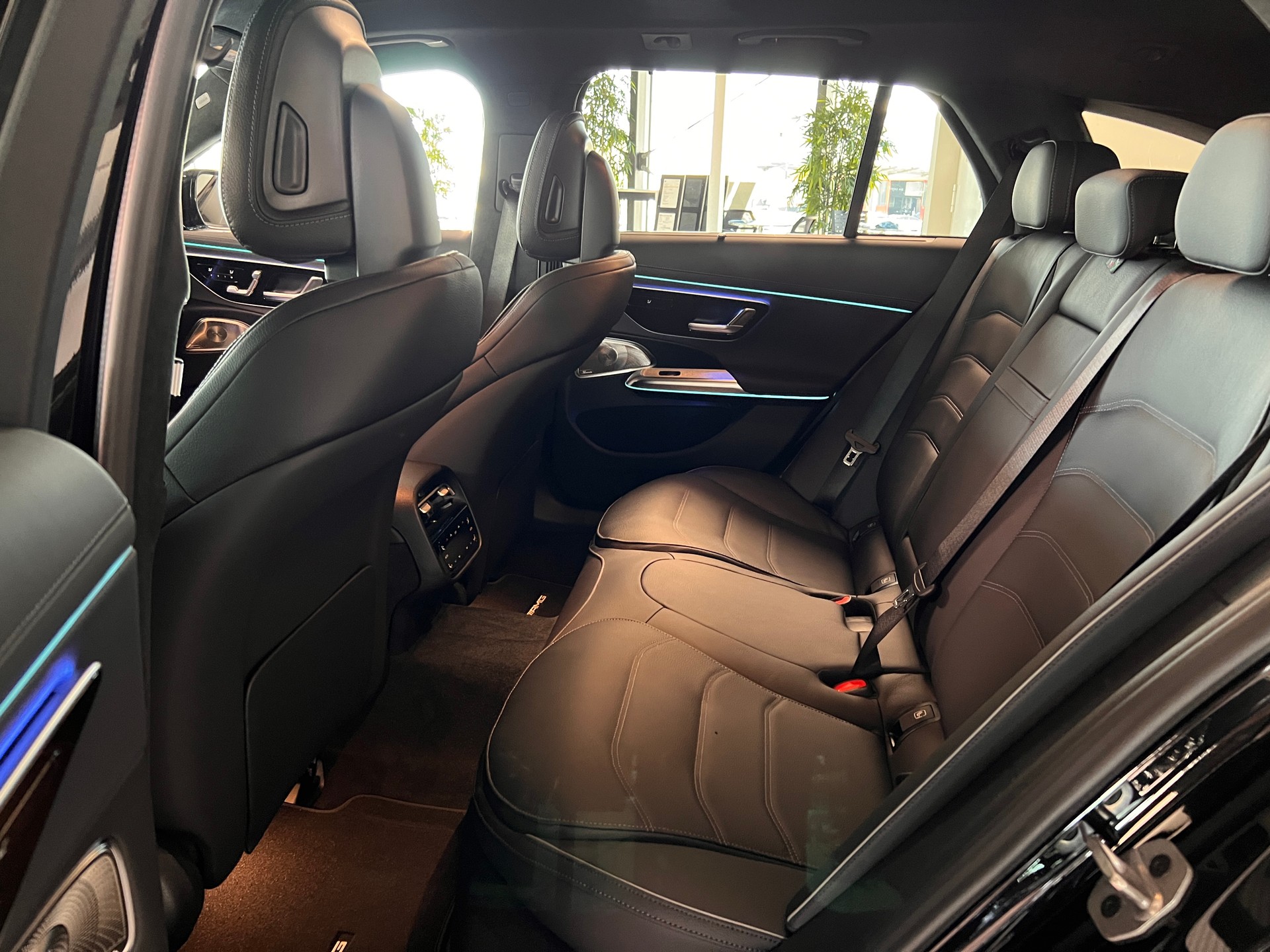 MERCEDES-BENZ E 450 T 9G-Tronic 4Matic - 9