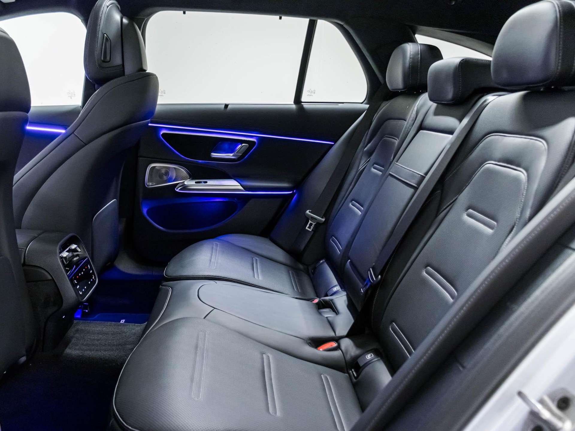 MERCEDES-BENZ E 53 Hybrid AMG 4MATIC+ T-Modell - 8