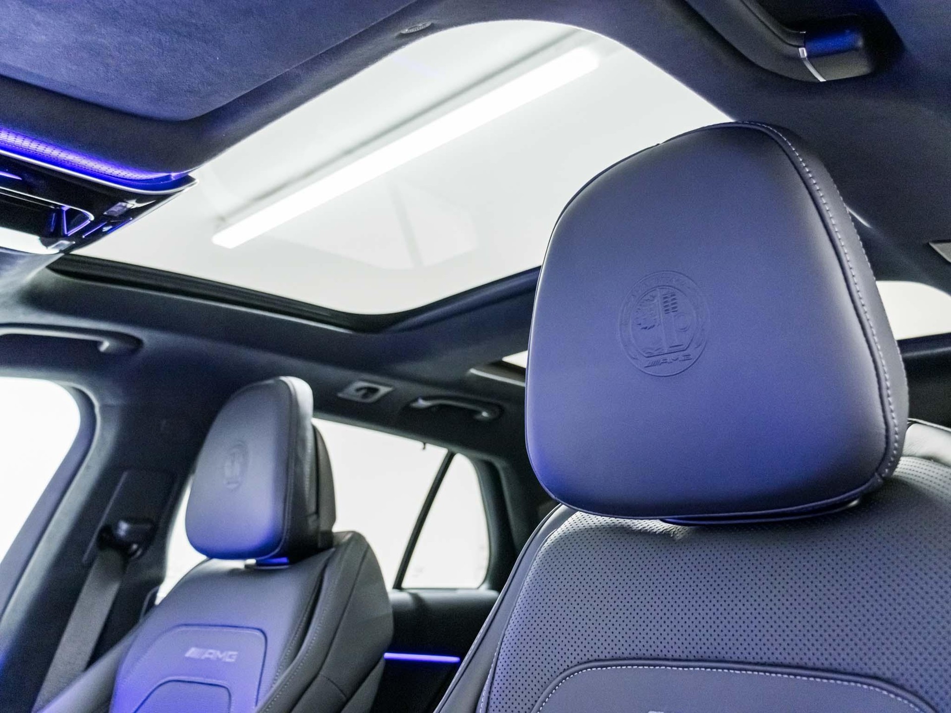 MERCEDES-BENZ E 53 Hybrid AMG 4MATIC+ T-Modell - 9