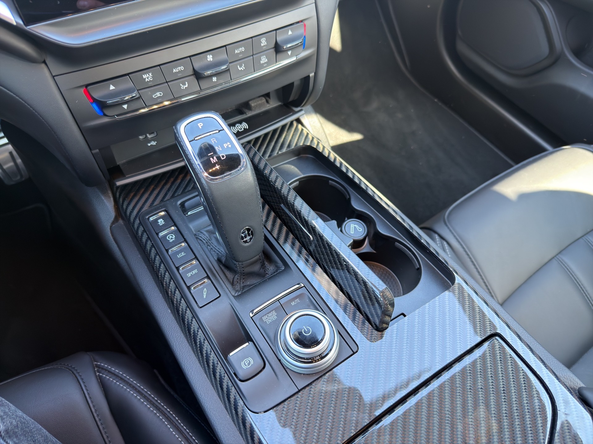 MASERATI Ghibli 3.0 V6 S GranSport Premium Sky Q4 - 48
