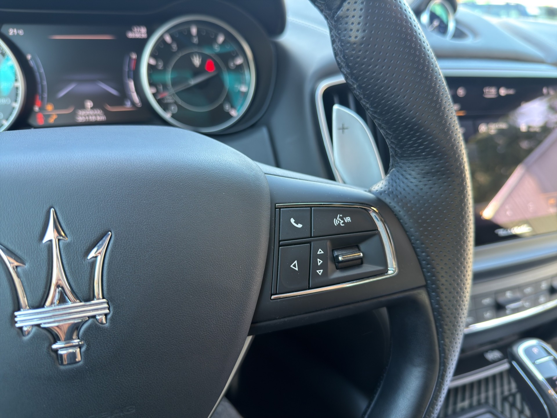 MASERATI Ghibli 3.0 V6 S GranSport Premium Sky Q4 - 45