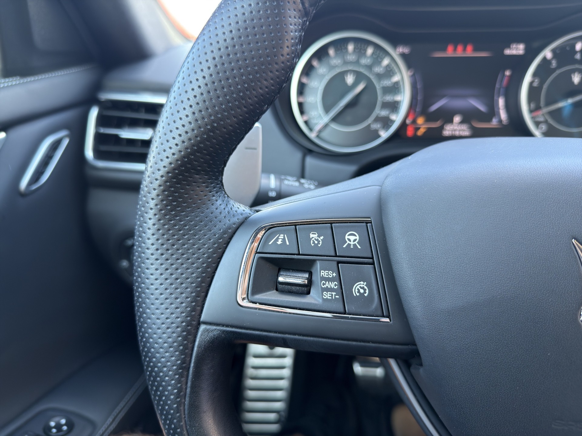 MASERATI Ghibli 3.0 V6 S GranSport Premium Sky Q4 - 44