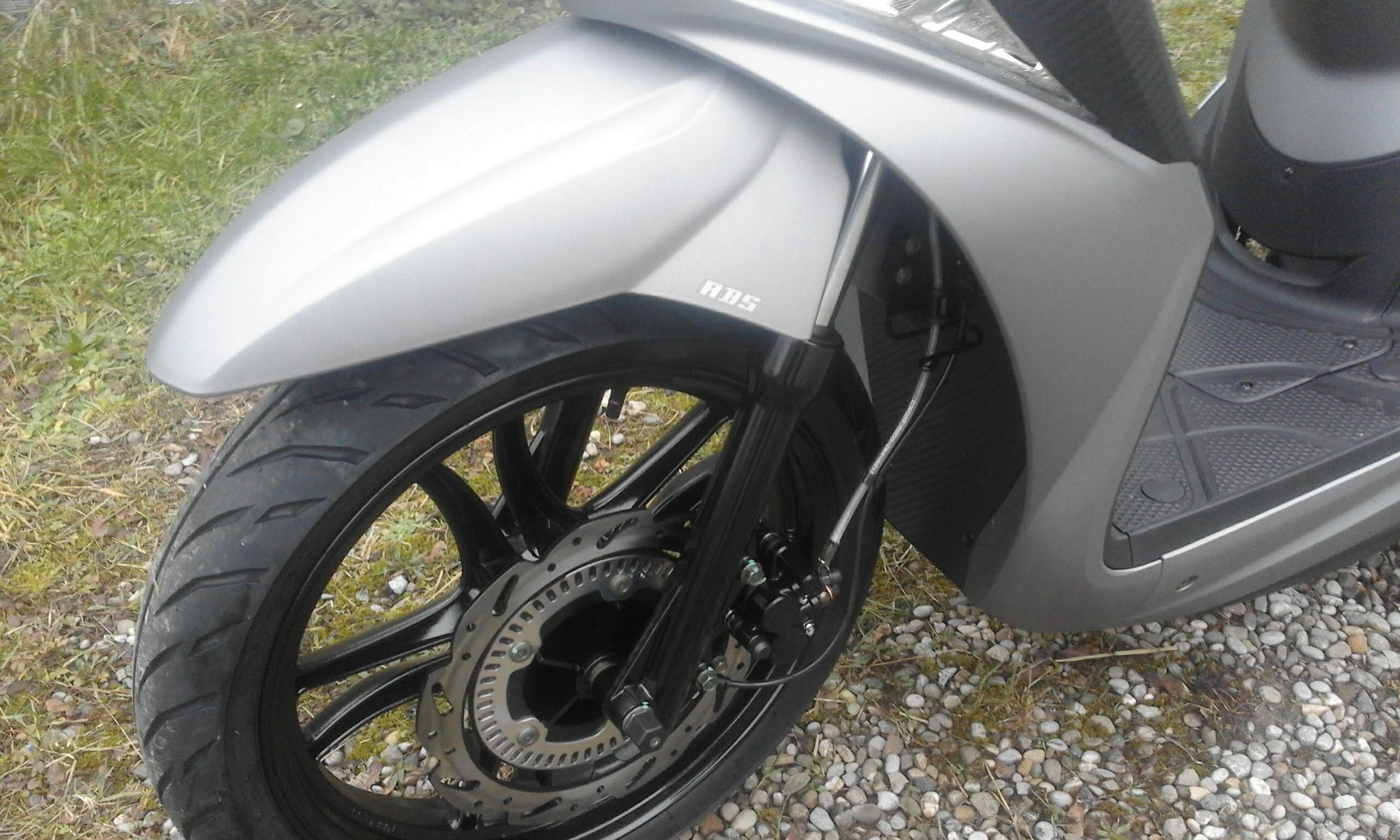 SYM Symphony ST 125 i LC - 5