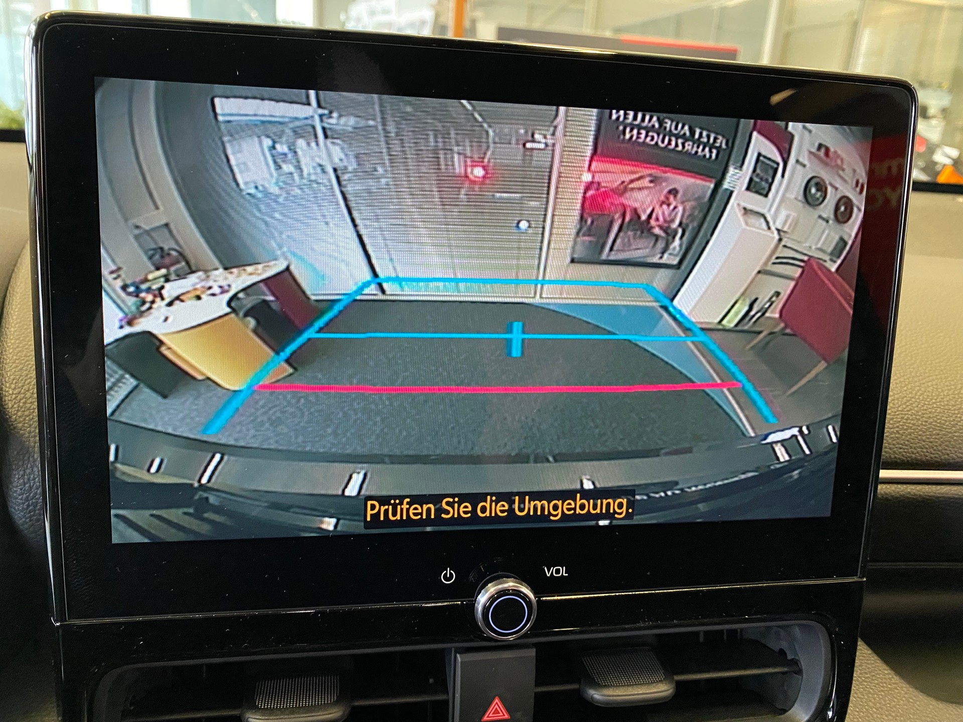 TOYOTA Yaris 1.5 Trend e-CVT - 6