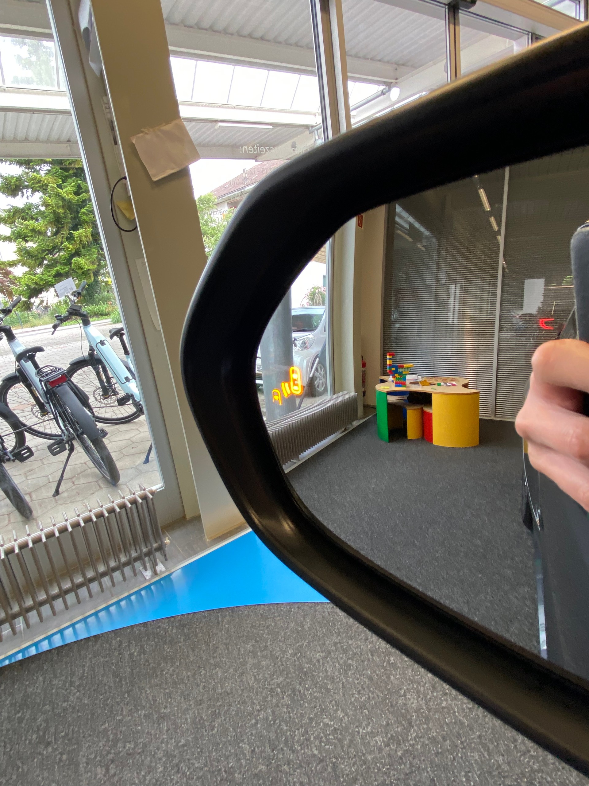 TOYOTA Yaris 1.5 Trend e-CVT - 8