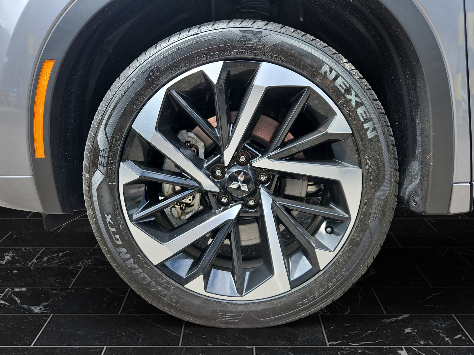 MITSUBISHI Outlander 2.5 SEL Special Edition - 11