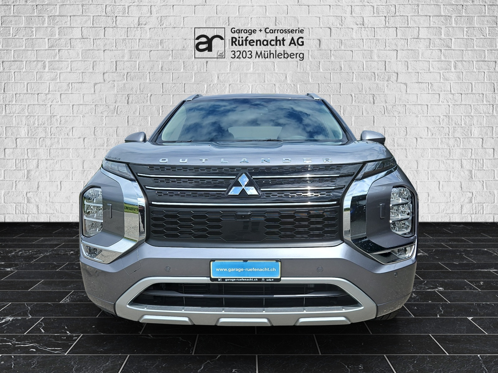 MITSUBISHI Outlander 2.5 SEL Special Edition - 3