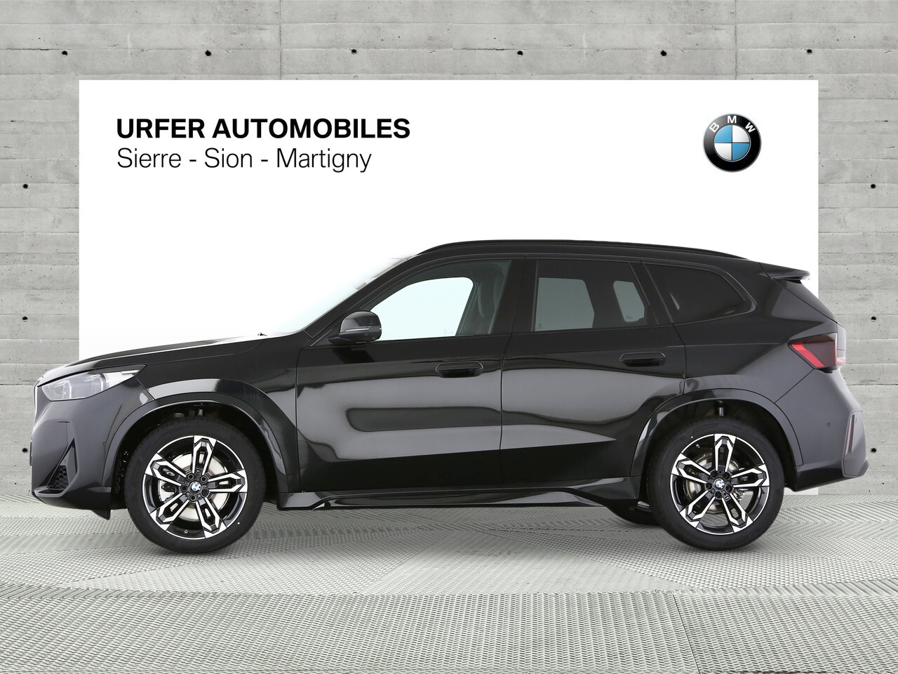 BMW X1 xDrive 23i 48V M Sport - 3