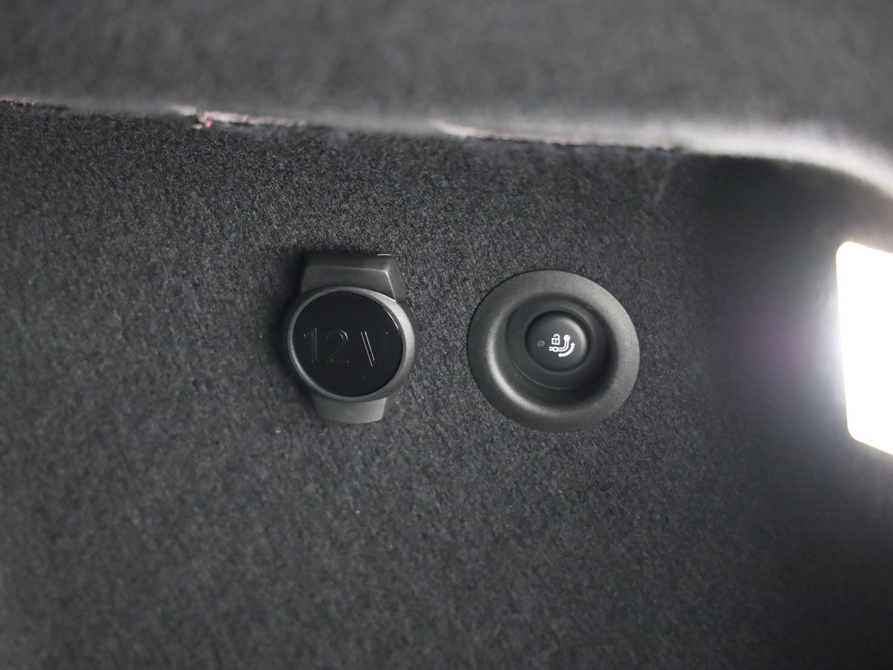 BMW X1 xDrive 23i 48V M Sport - 10