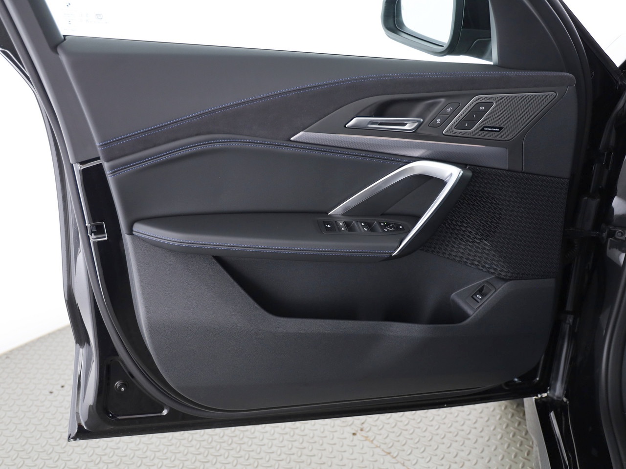 BMW X1 xDrive 23i 48V M Sport - 12