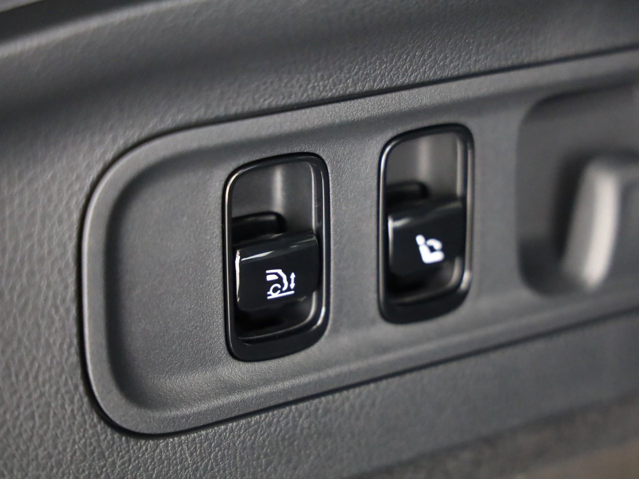 MERCEDES-BENZ GLC 400 e 4Matic 9G-Tronic - 16