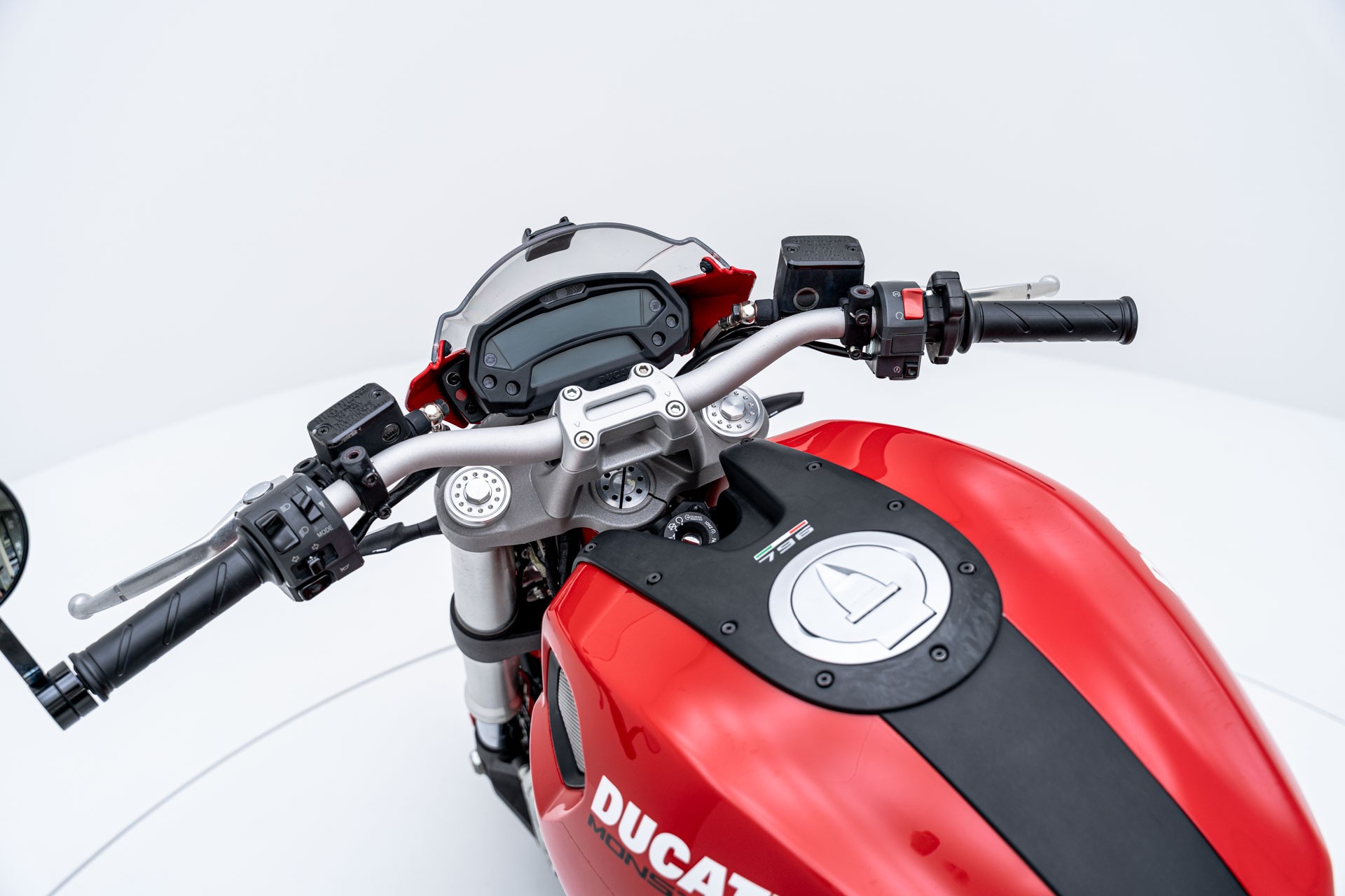 DUCATI Monster 796M ABS (25kW) - 8
