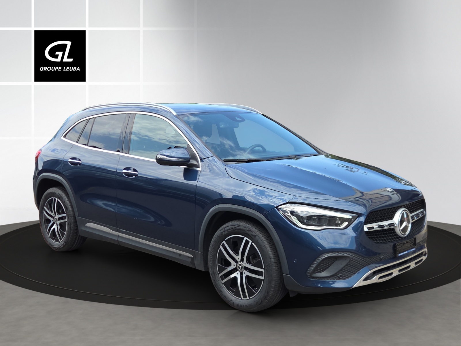 MERCEDES-BENZ GLA 220d 4Matic Style 8G-DCT