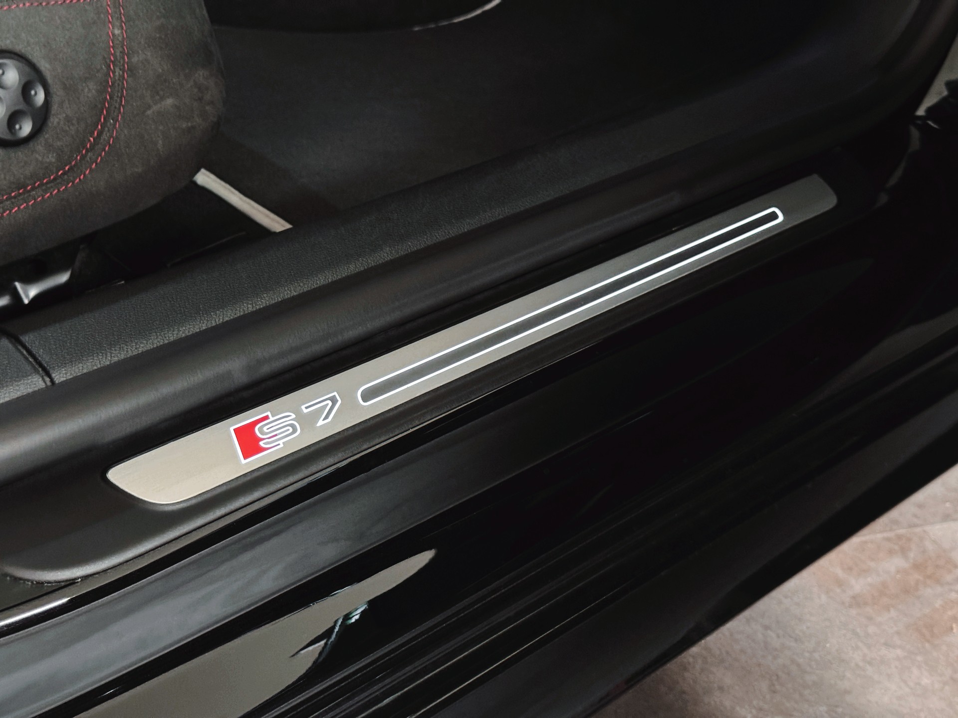 AUDI S7 Sportback 4.0 TFSI V8 quattro S-tronic - 23