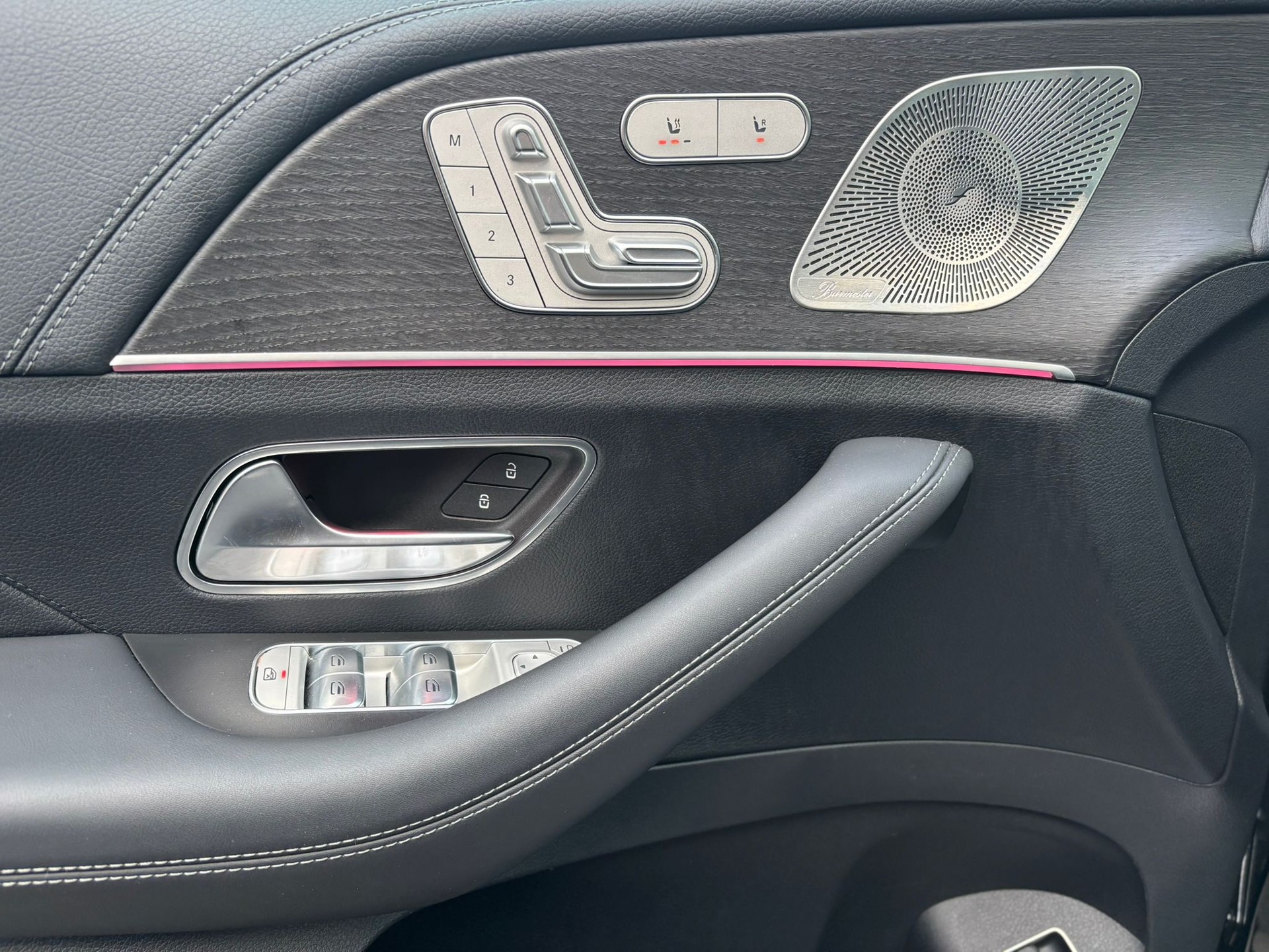 MERCEDES-BENZ GLE 300d AMG-Line 4Matic - 11