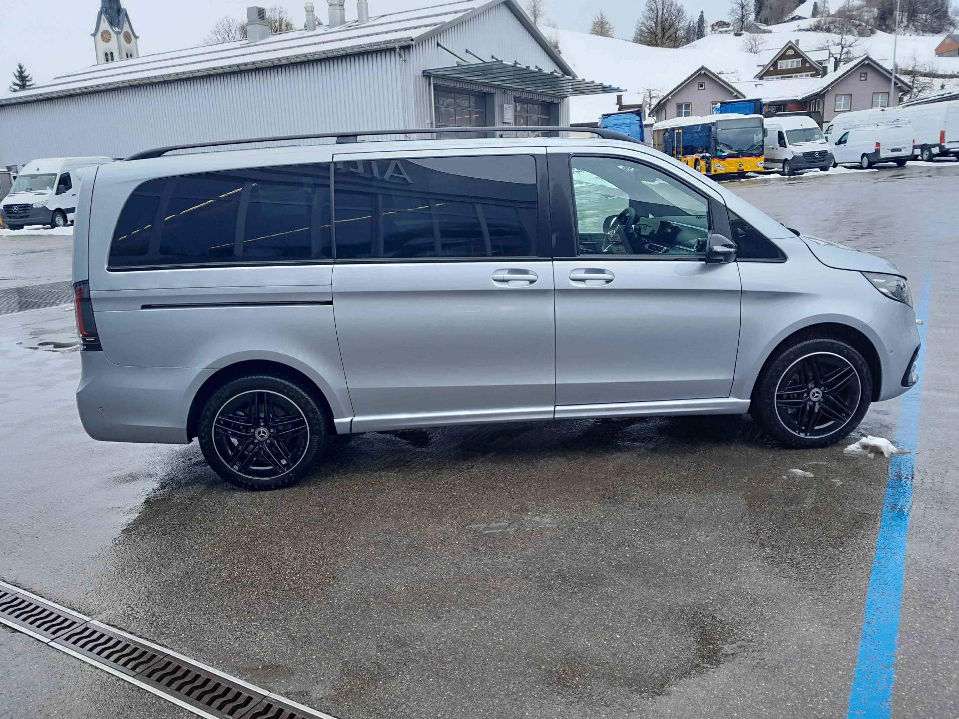 MERCEDES-BENZ V 300 d Swiss Edition L 4x4 - 6