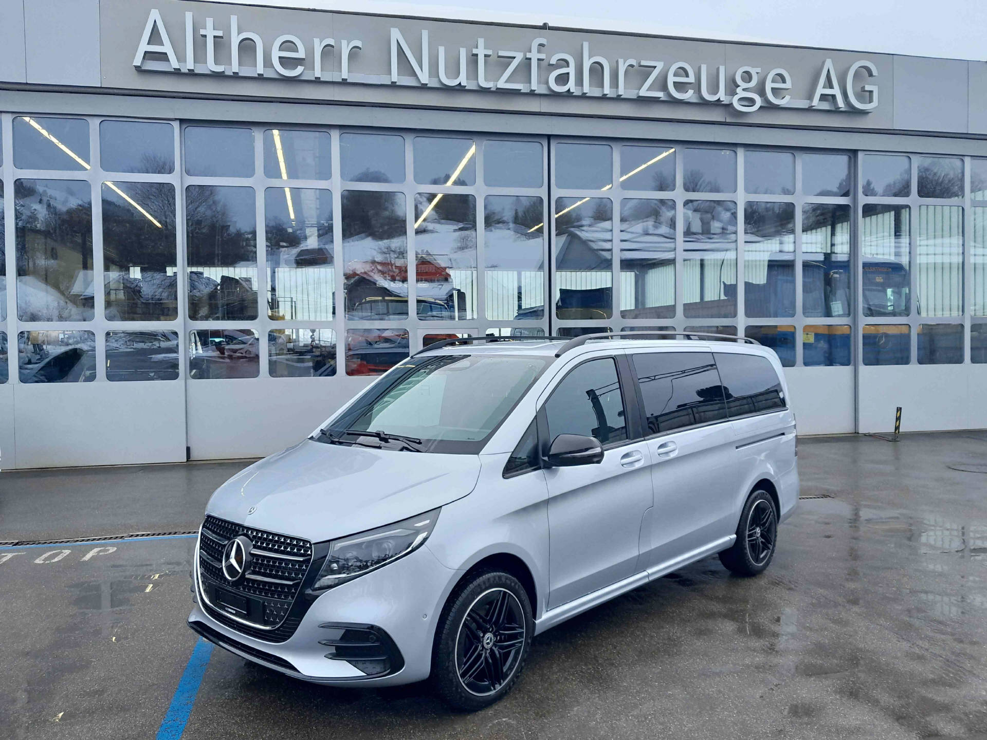 MERCEDES-BENZ V 300 d Swiss Edition L 4x4