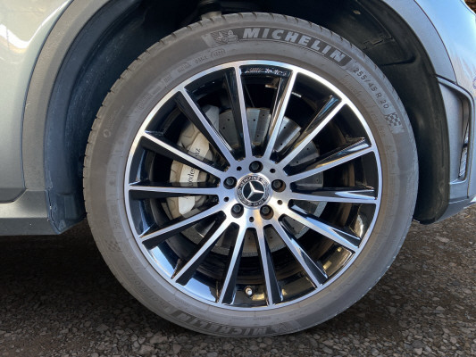 MERCEDES-BENZ GLC 220 d AMG Line 4Matic - 9