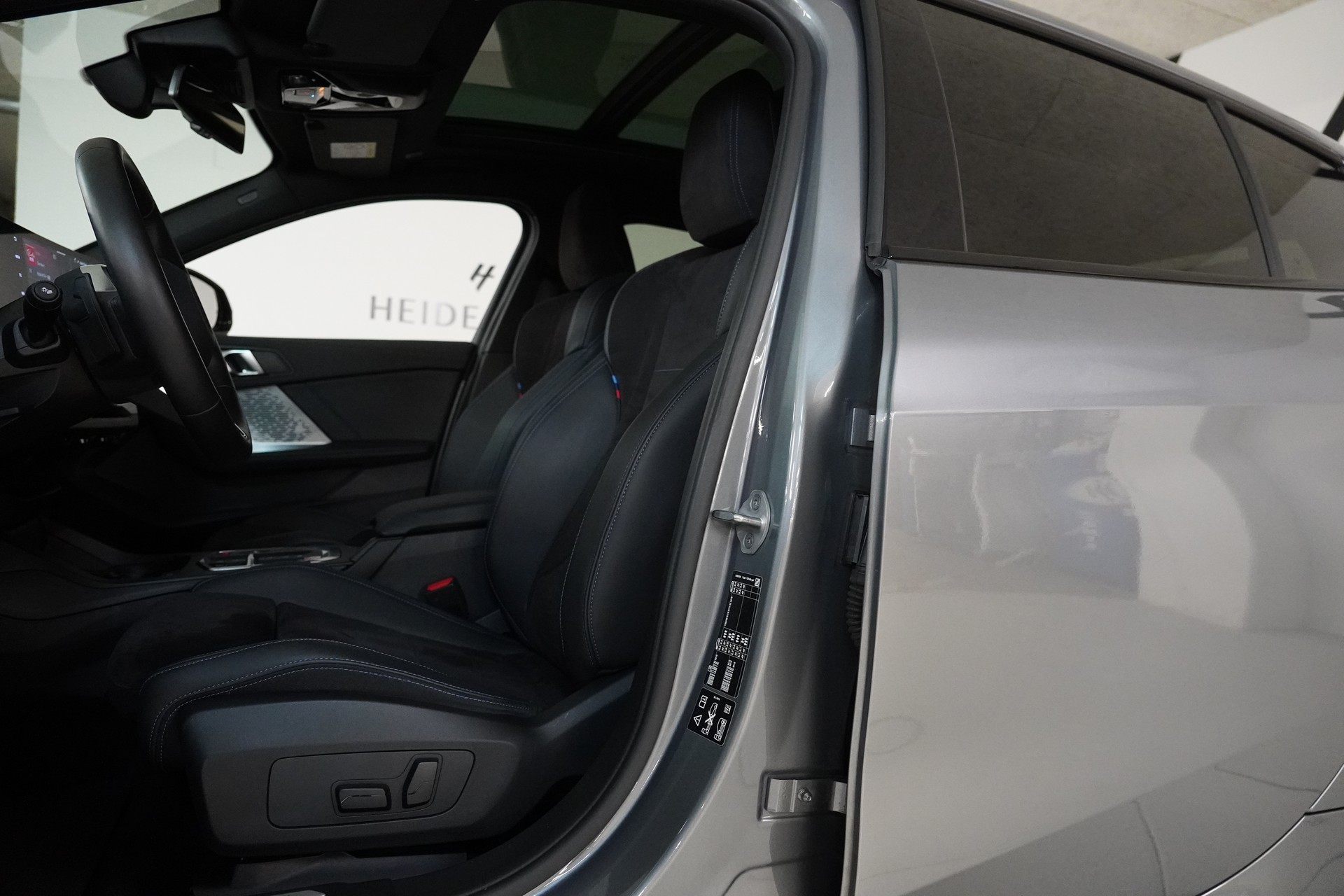 BMW 123 xDrive M Sport Steptronic - 11