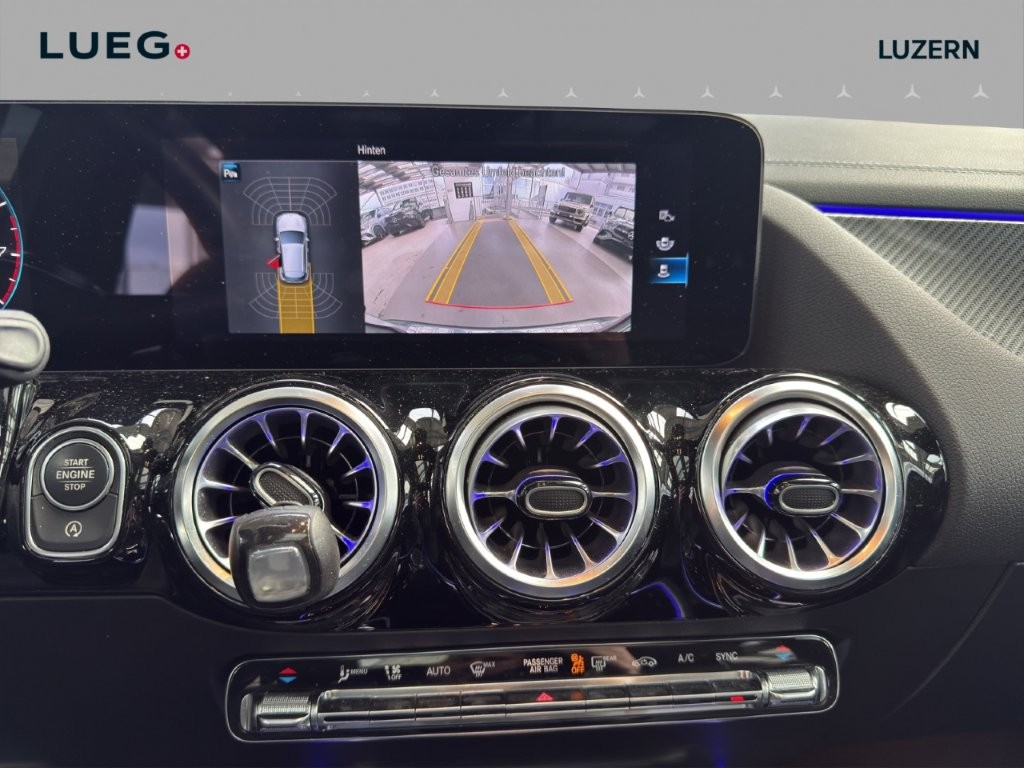 MERCEDES-BENZ GLA 250 4Matic AMG Line 8G-DCT - 10