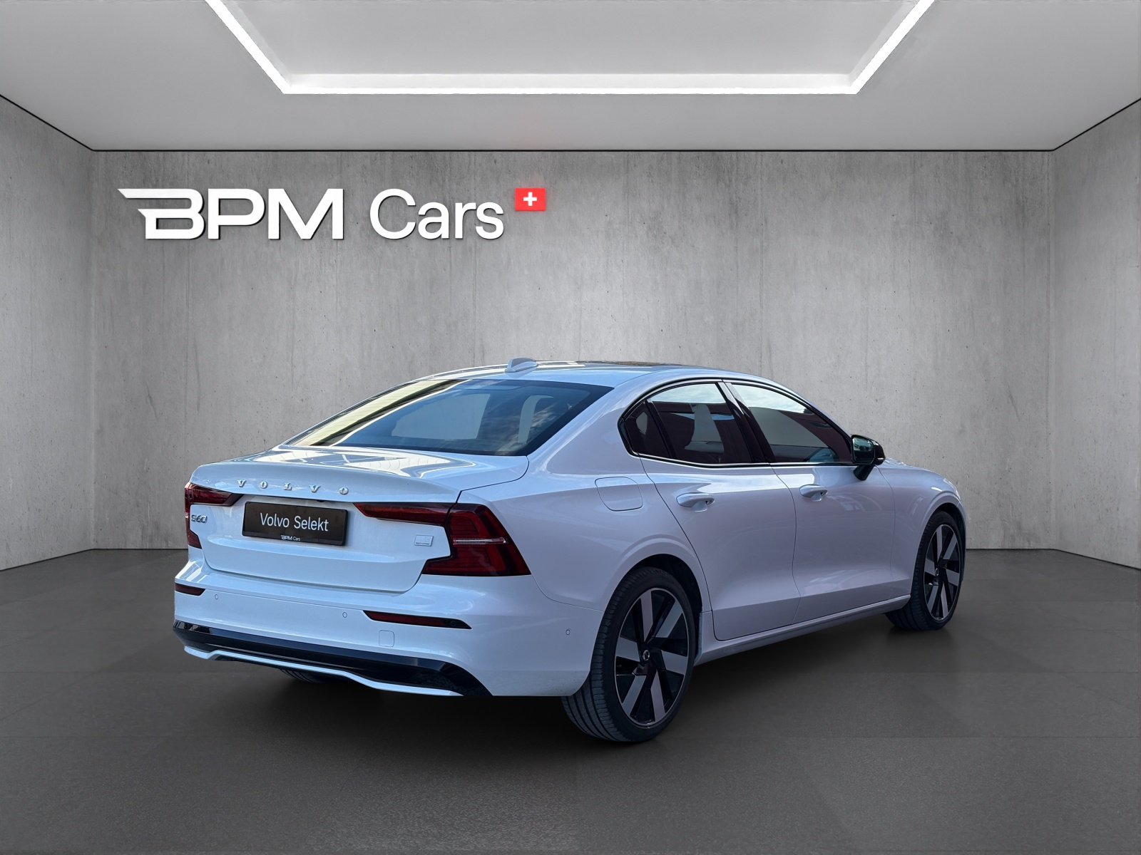 VOLVO S60 2.0 T8 TE Ultimate Dark eAWD - 5