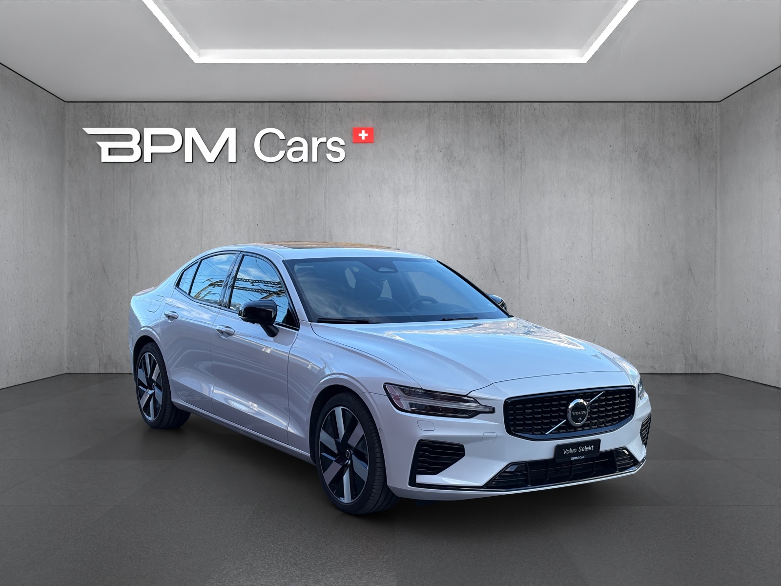 VOLVO S60 2.0 T8 TE Ultimate Dark eAWD - 6