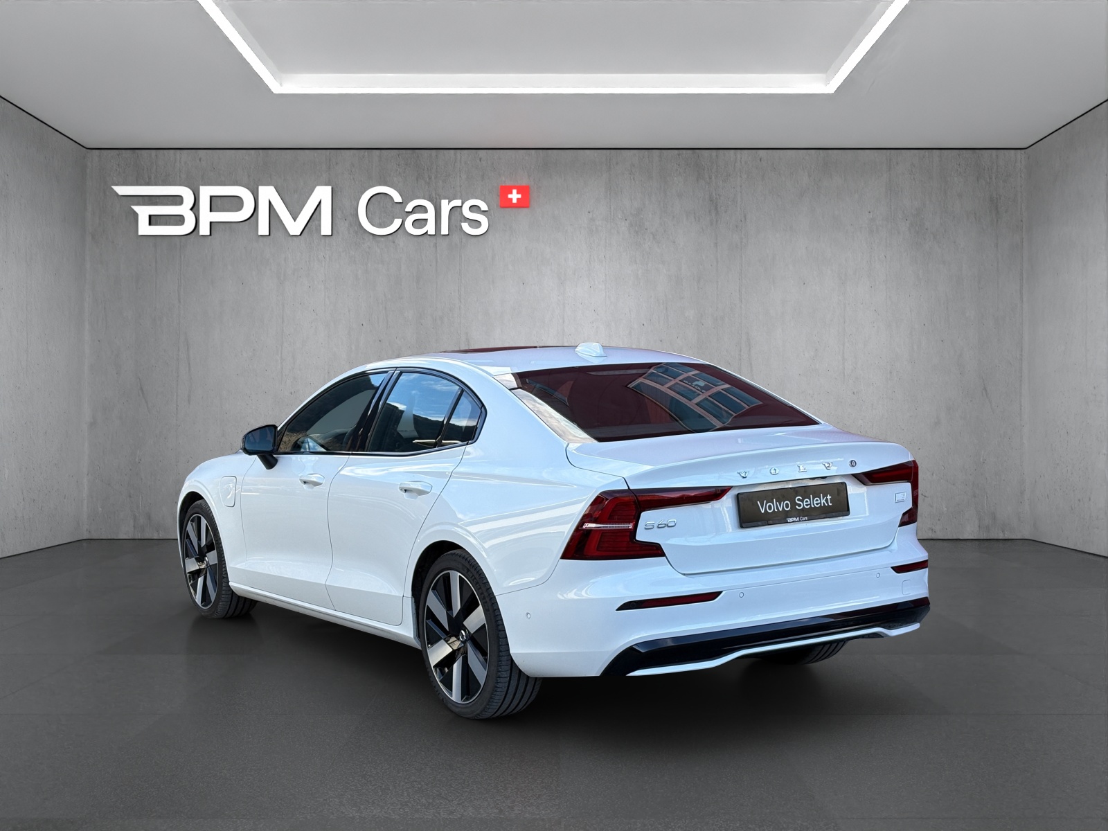 VOLVO S60 2.0 T8 TE Ultimate Dark eAWD - 3