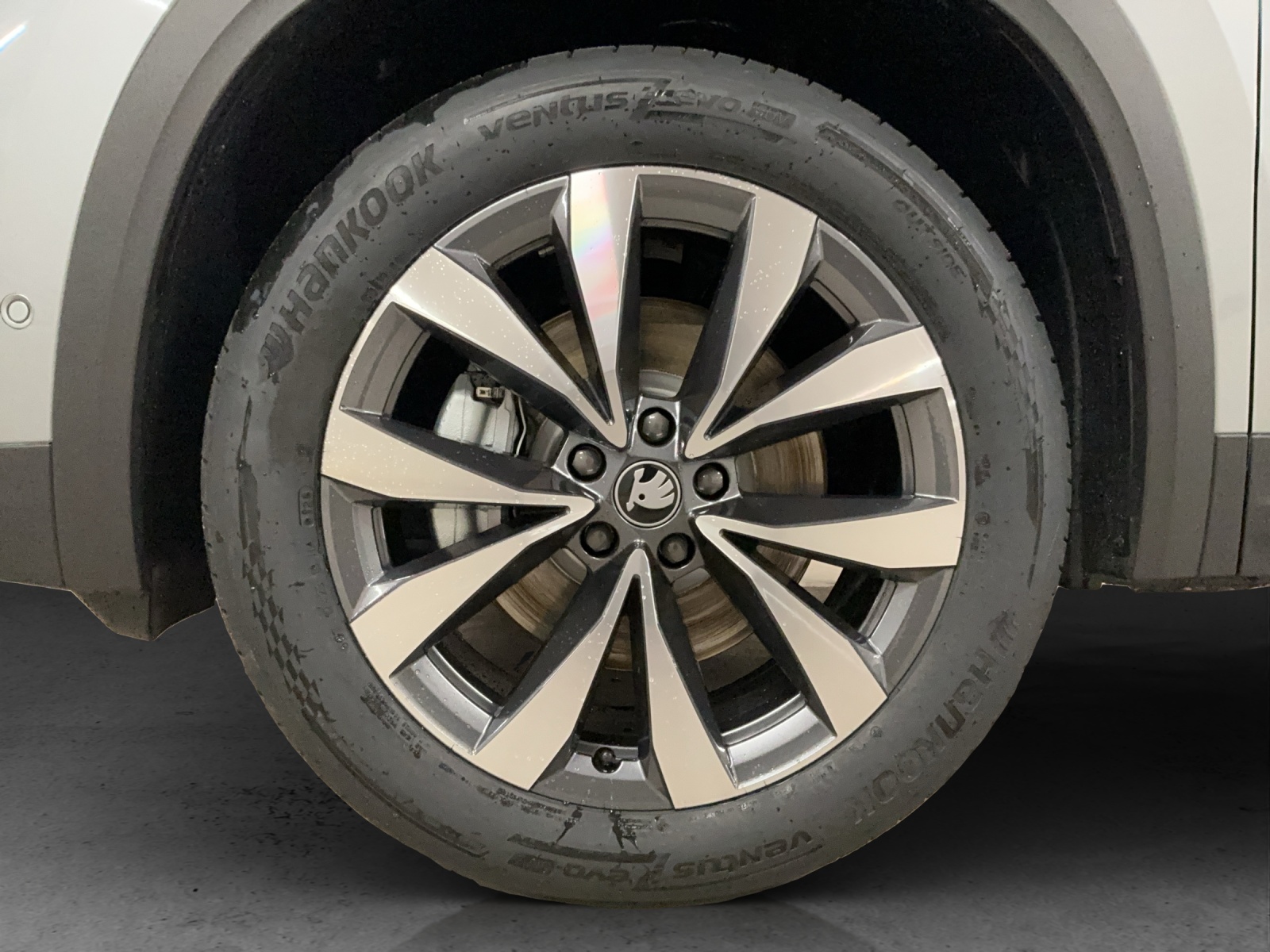 SKODA Kodiaq 1.5 TSI PHEV Dynamic - 13