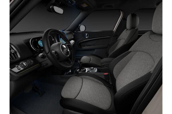 MINI Countryman ALL4 SAG (CH) - 3
