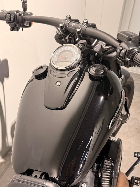 HARLEY-DAVIDSON FXFBS Fat Bob 114 - 8