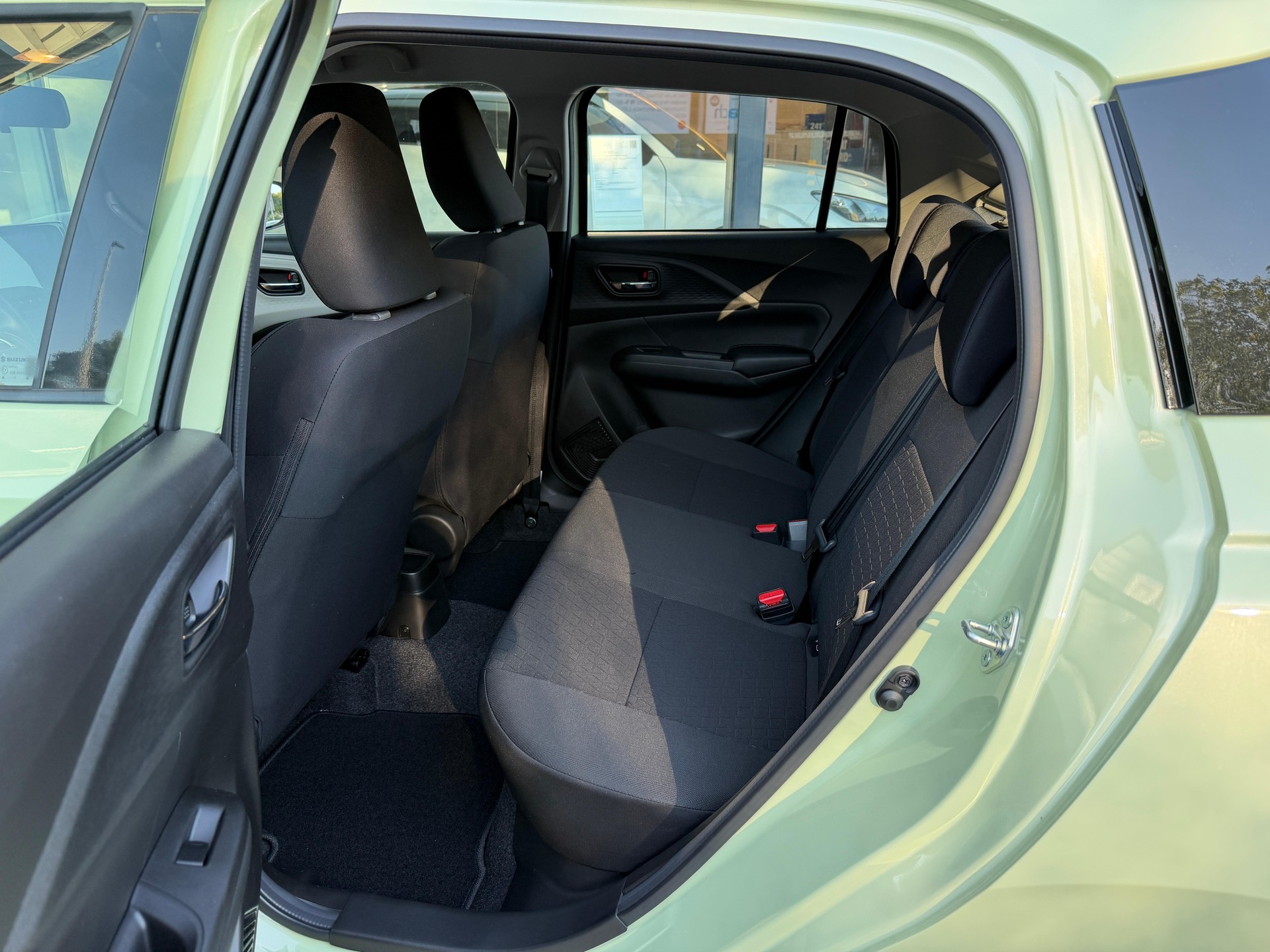 SUZUKI Swift 1.2 Unico Hybrid - 8
