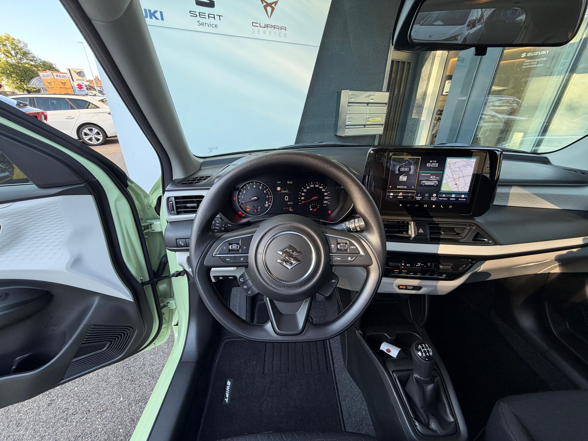 SUZUKI Swift 1.2 Unico Hybrid - 12