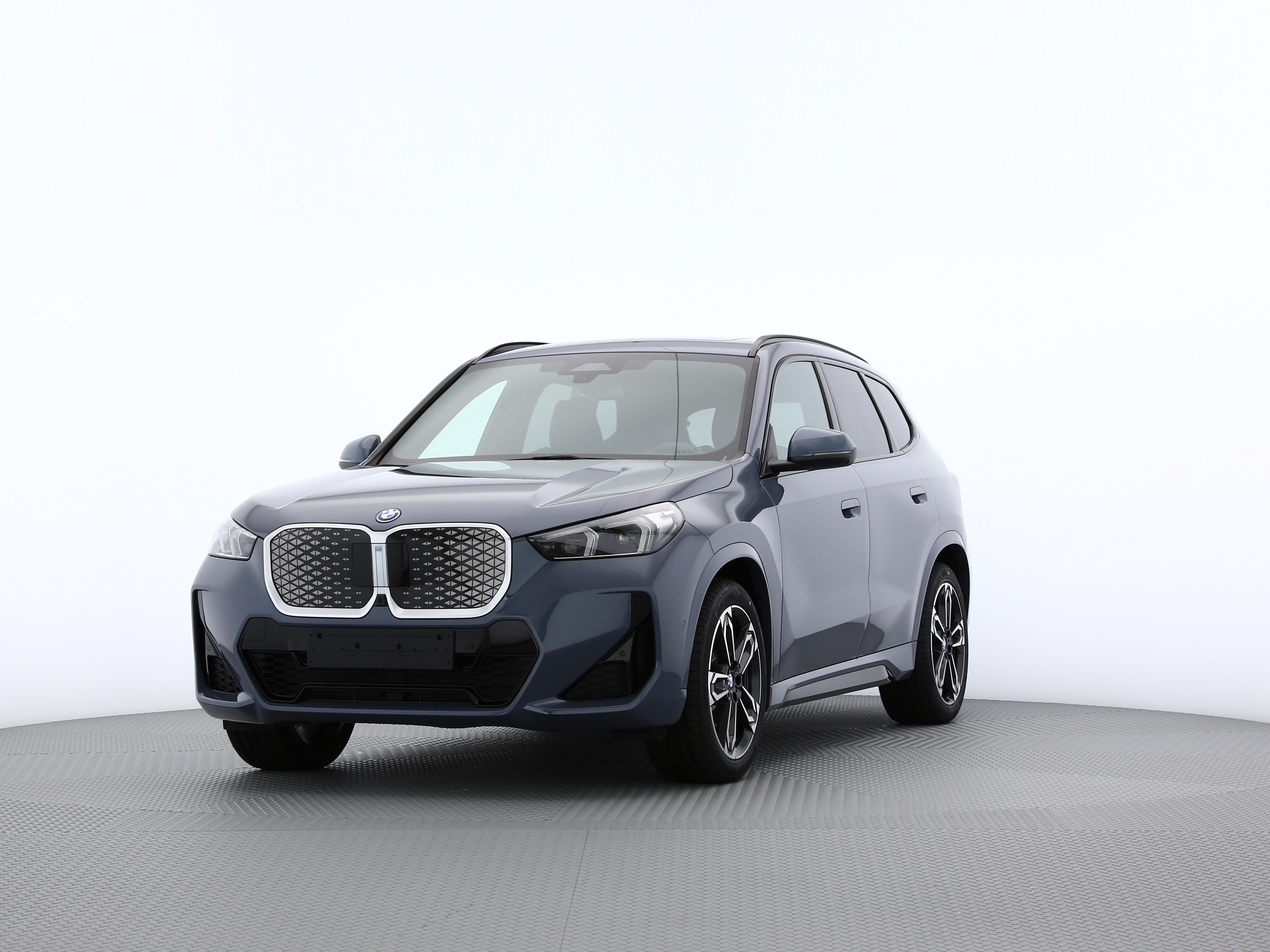 iX1 30 xDrive