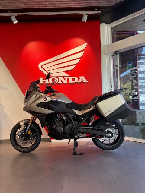 HONDA NT 1100 DCT E.S. - 6