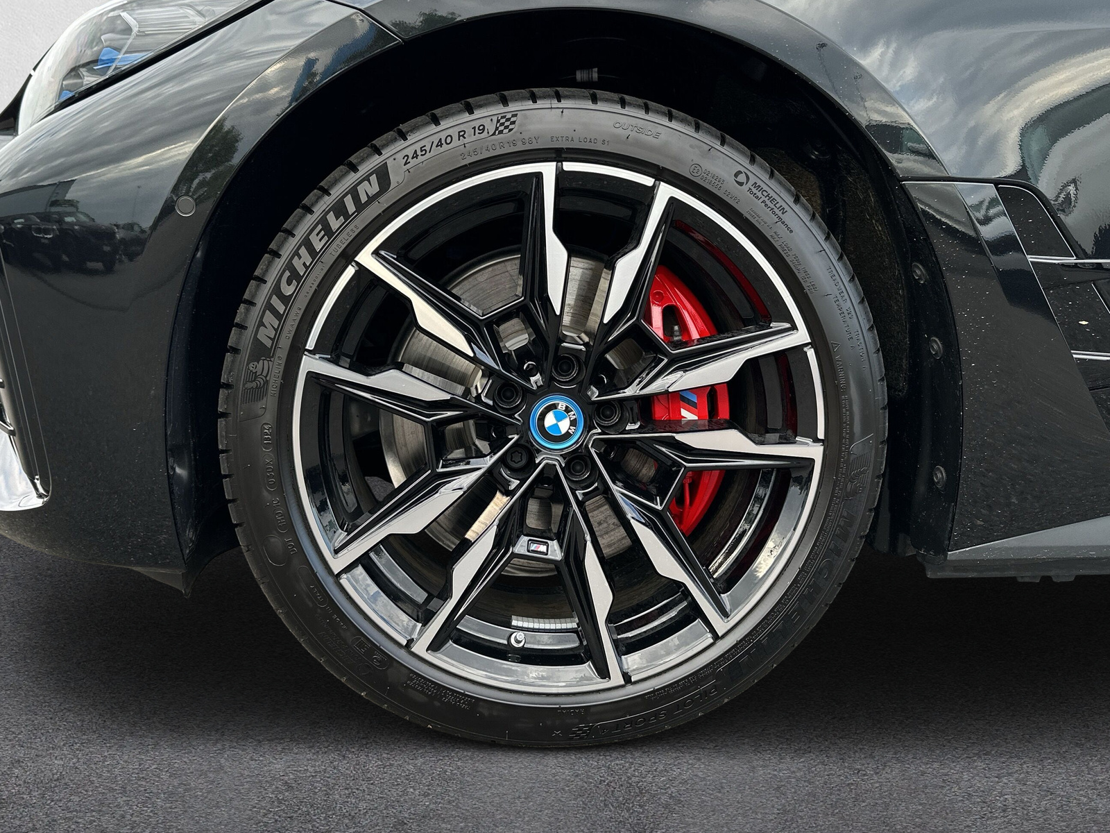 BMW i4 M50 M Sport Pro **Action de leasing à 0,9%** - 9