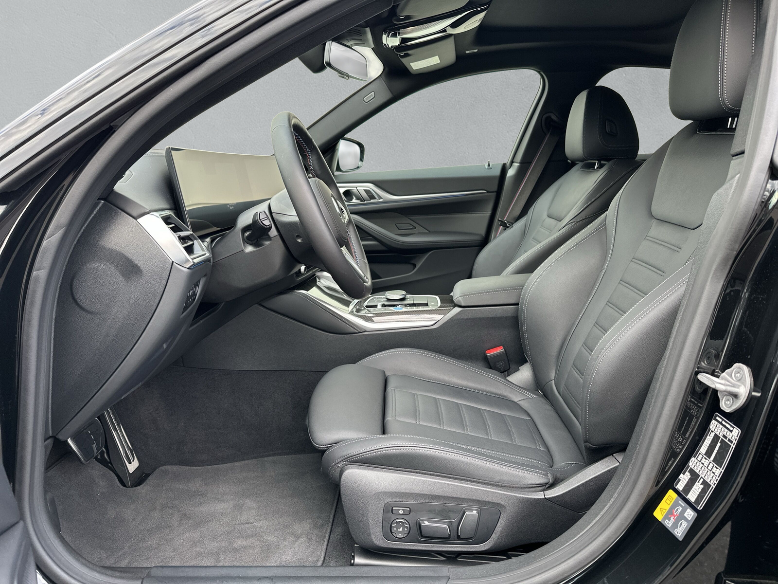 BMW i4 M50 M Sport Pro **Action de leasing à 0,9%** - 11