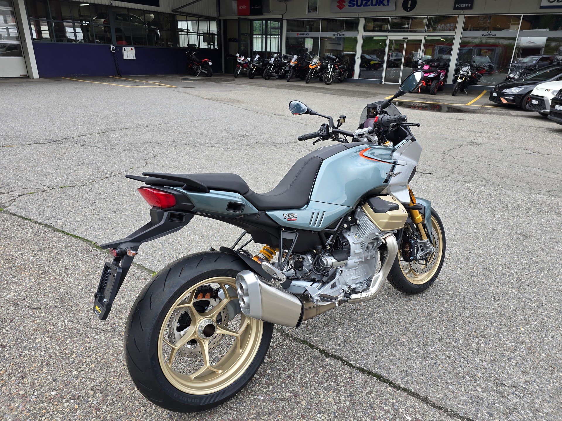 MOTO GUZZI V100 Mandello S - 4