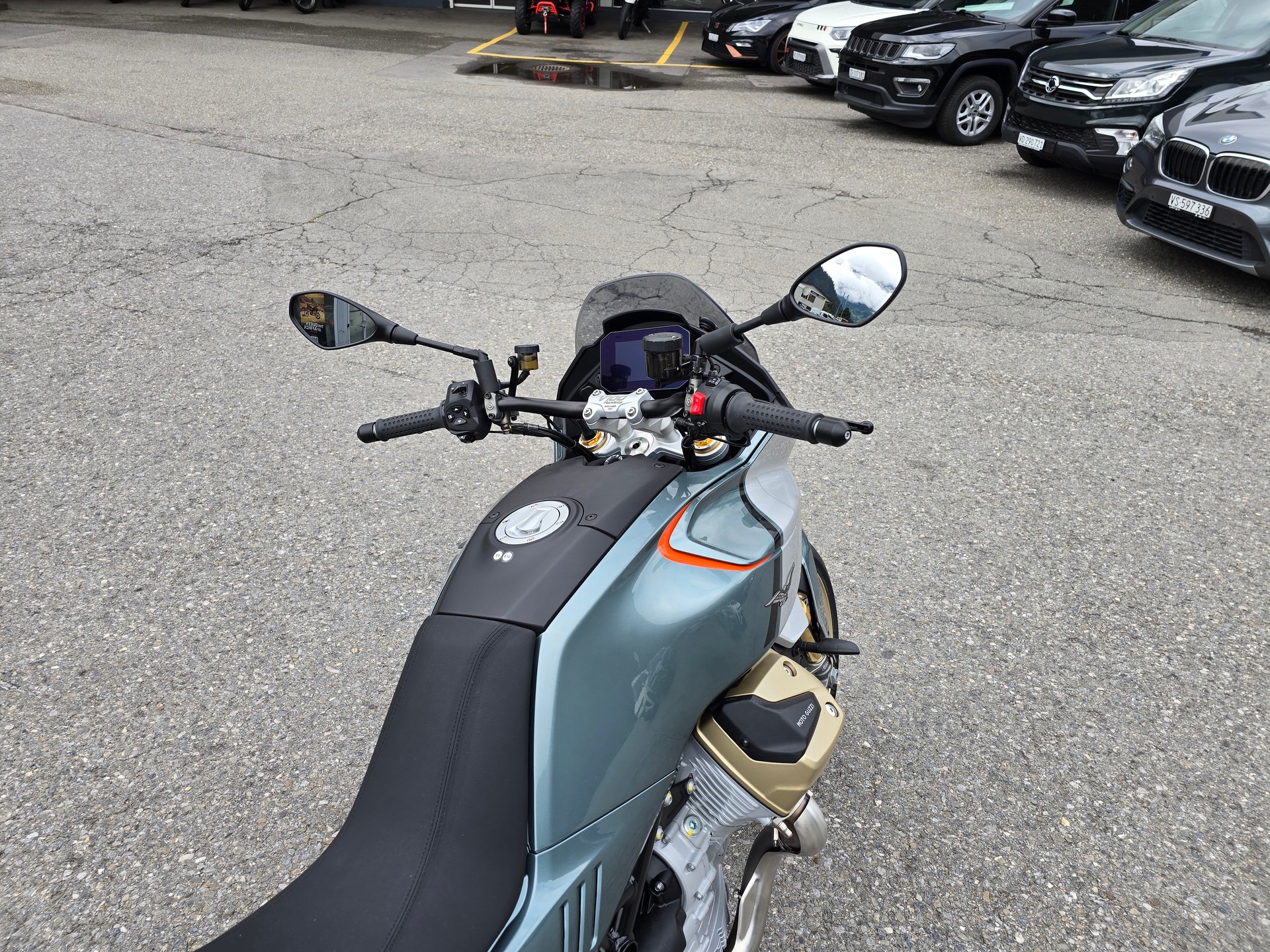 MOTO GUZZI V100 Mandello S - 7