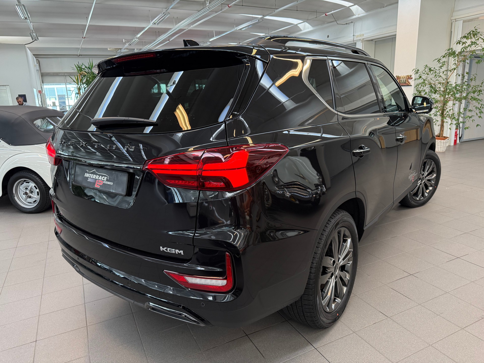 KGM-SsangYong Rexton 2.2 CRDi Blackline 4WD AT - 3