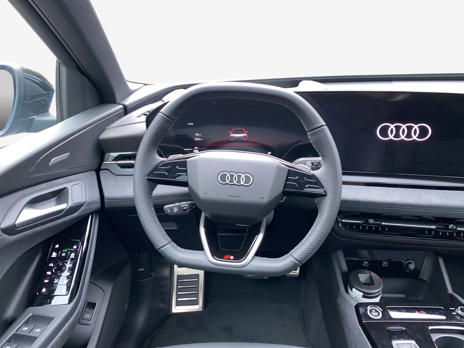 AUDI Q6 e-tron quattro - 10