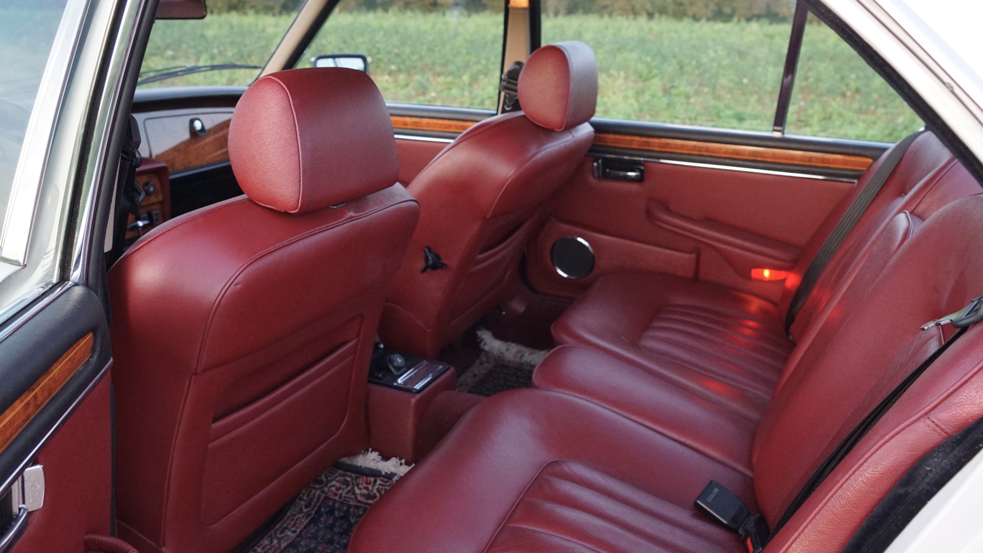 DAIMLER 5.3 Double Six - 6