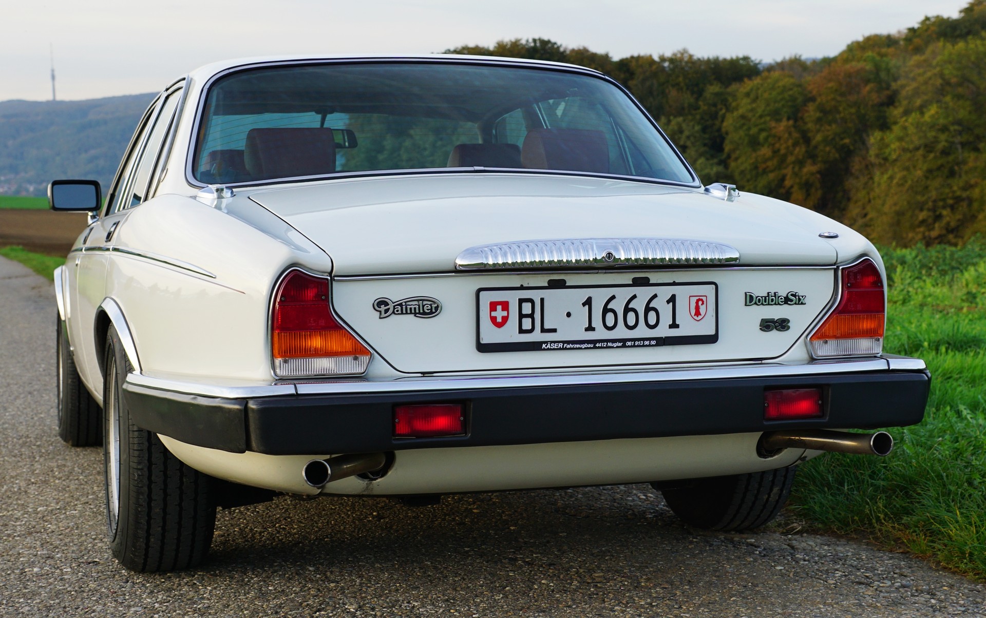 DAIMLER 5.3 Double Six - 2