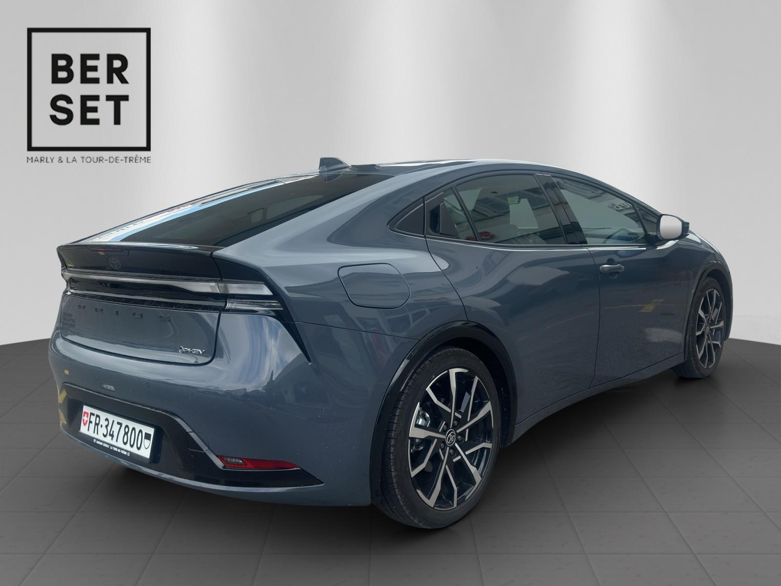 TOYOTA Prius 2.0 Plug-In-Hybrid Style - 5